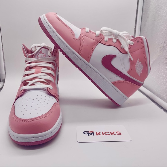 Jordan Other - 🆕 Air Jordan 1 Mid Valentine’s Day